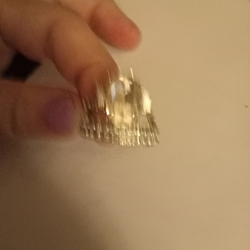 Rounded Large Diamond Rhinestone With Accents And… - image 4